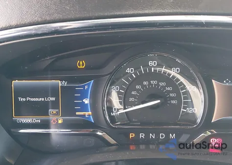 2016 Lincoln Navigator Select z USA, uszkodzony, nr VIN 5LMJJ2JT9GEL01507